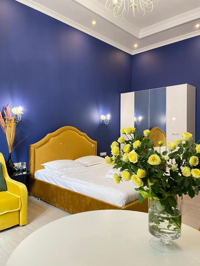 Royal Apartment On Slovatskogo 8 Львов Экстерьер фото